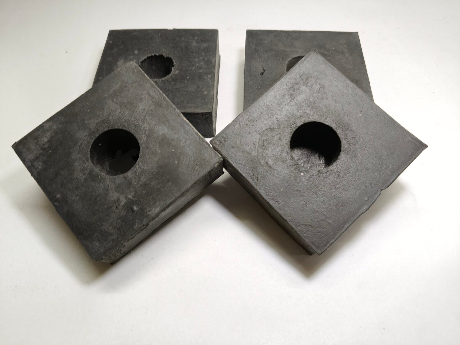 2026/06/1000184740-scaled.jpg Machine rubber pad 3×3 one pice - Image 1